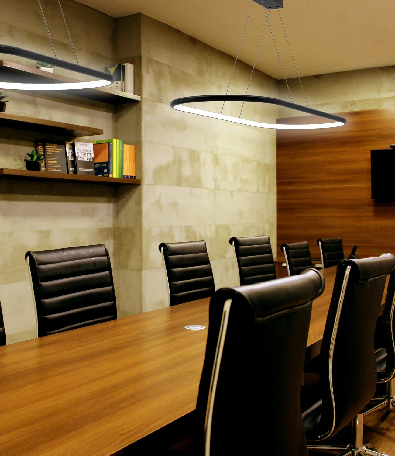 Lampa wisząca Led Ellipse No.1 w nowoczesnej sali konferencyjnej