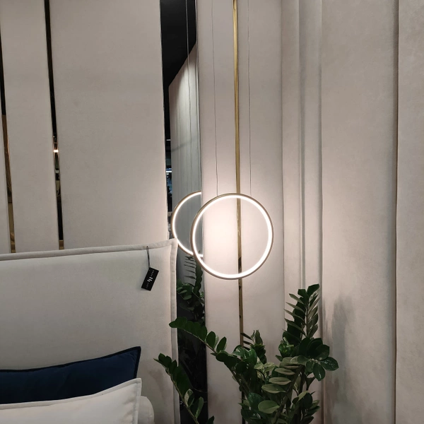 Nowoczesna lampa wisząca Led Moon 40 cm złota sterowana pilotem barwa ciepła 3K LEDesign