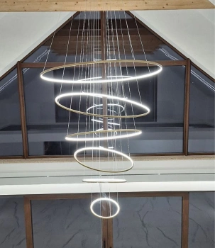 Nowoczesna lampa wisząca Led Orbit No.6 150cm złota sterowana pilotem barwa ciepła 3K LEDesign